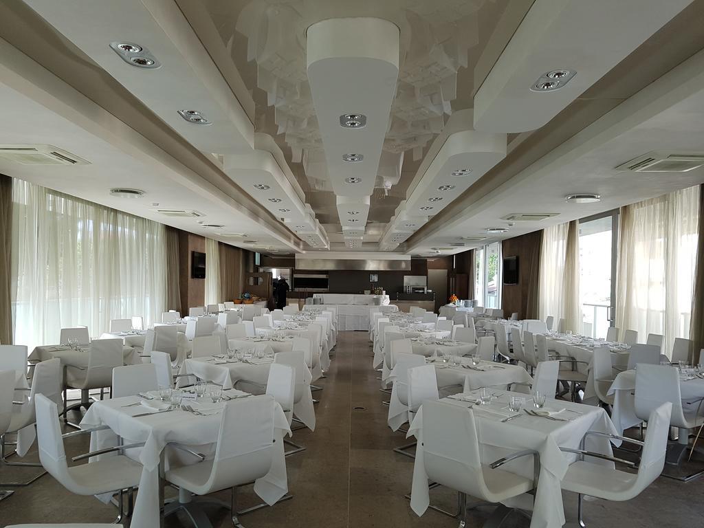 Hotel Sorriso มิลาโน แมริตทิมา ภายนอก รูปภาพ