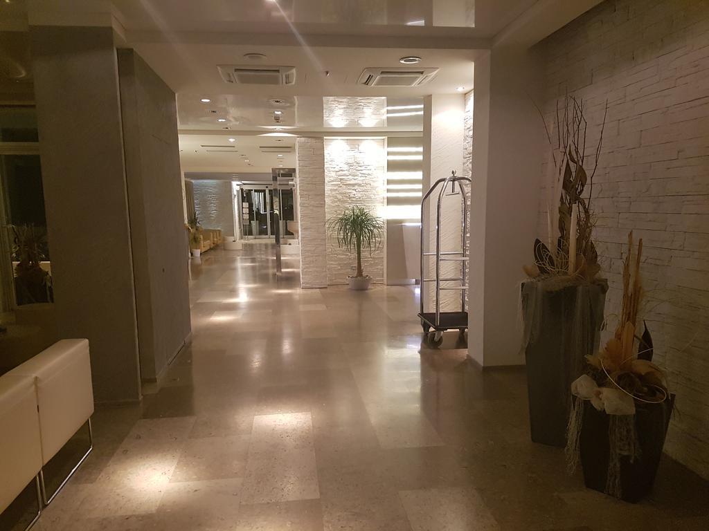 Hotel Sorriso มิลาโน แมริตทิมา ภายนอก รูปภาพ