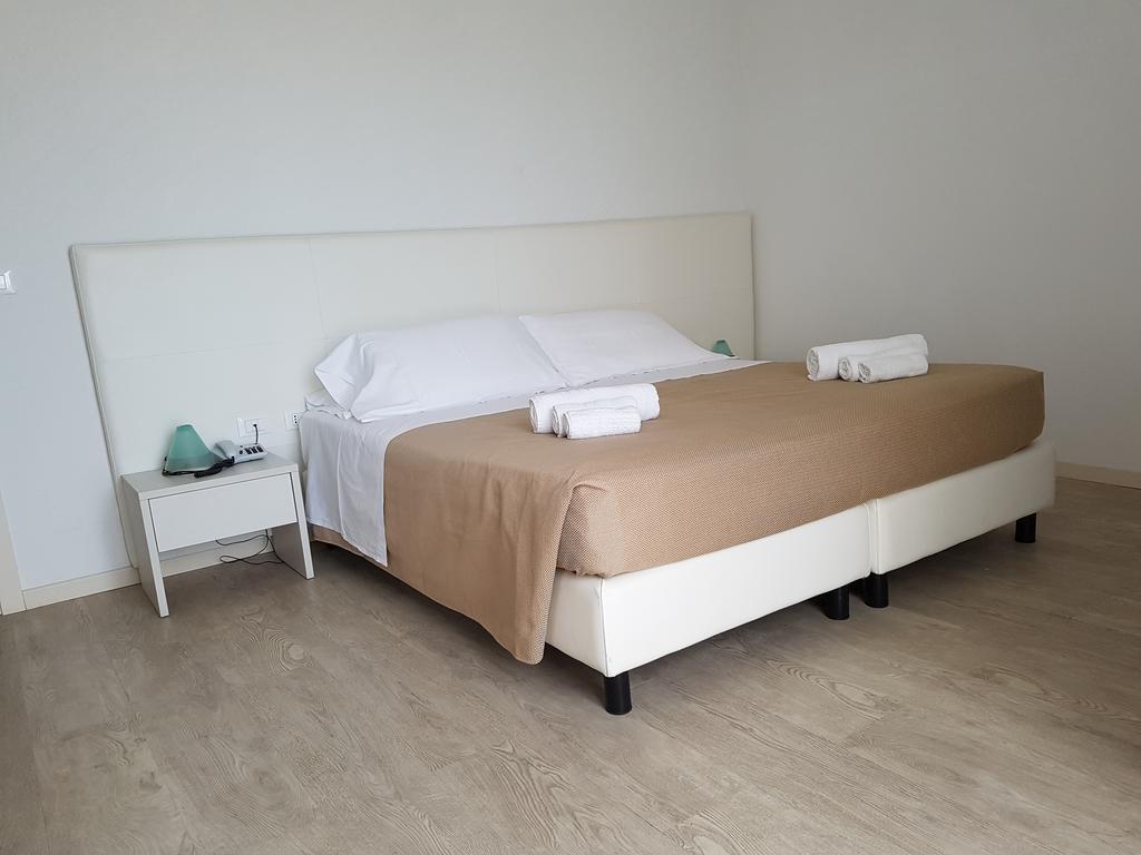Hotel Sorriso มิลาโน แมริตทิมา ภายนอก รูปภาพ