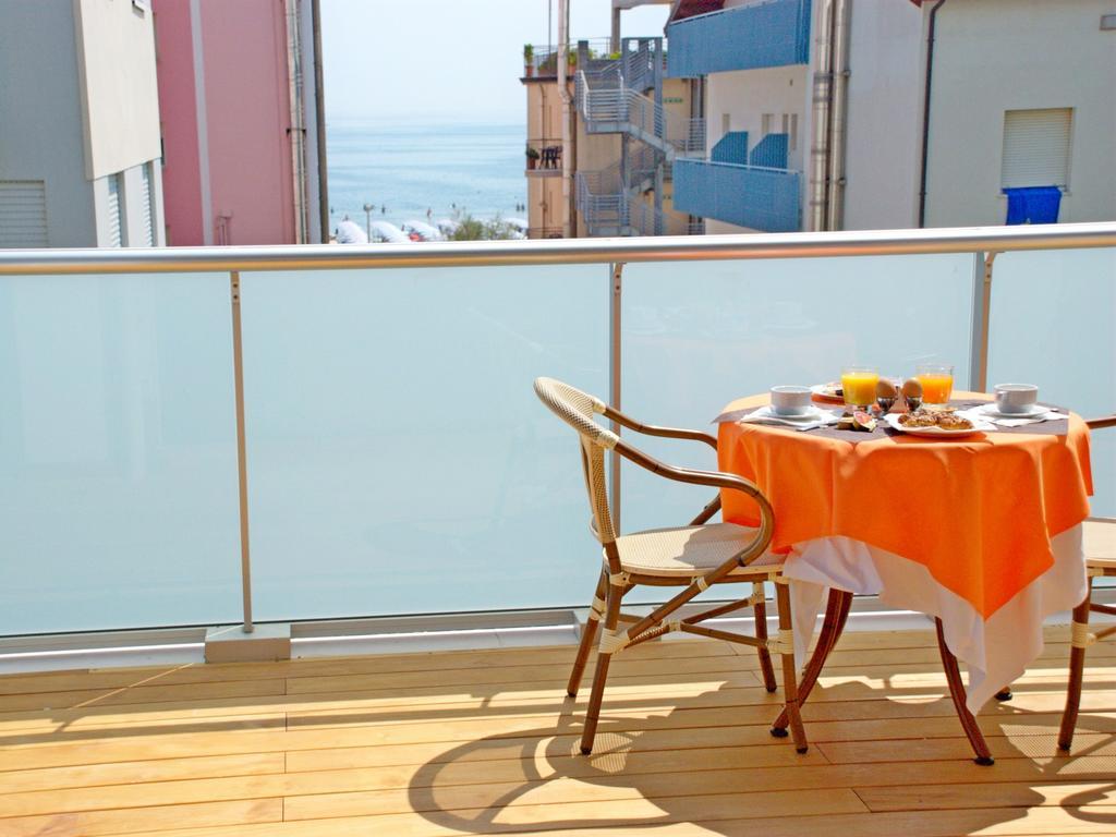 Hotel Sorriso มิลาโน แมริตทิมา ภายนอก รูปภาพ
