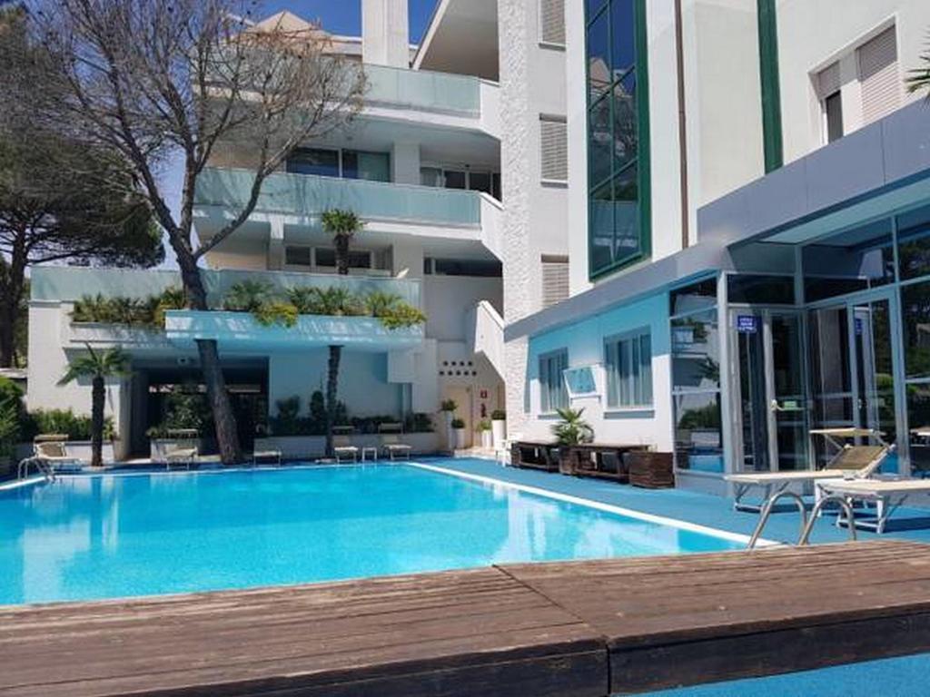 Hotel Sorriso มิลาโน แมริตทิมา ภายนอก รูปภาพ
