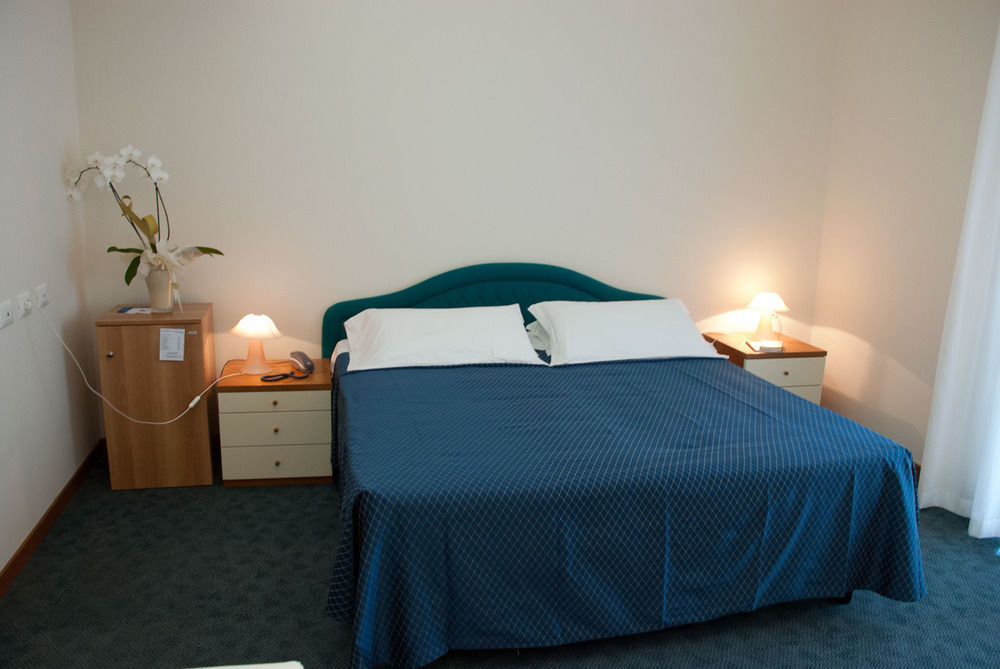 Hotel Sorriso มิลาโน แมริตทิมา ภายนอก รูปภาพ